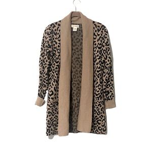 Long Sleeves Leopard Print Cardigan with Pockets by Yet Again Size Xsmall